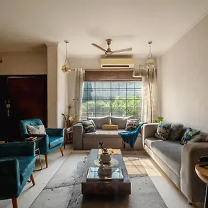 Luxurious 4 Bhk With Mini Movie Theatre In Gurgaon